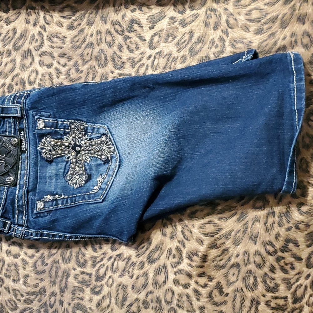 Miss Me Jean shorts - Picture 2 of 4